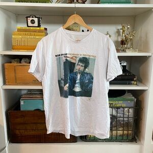 Bob Dylan band shirt